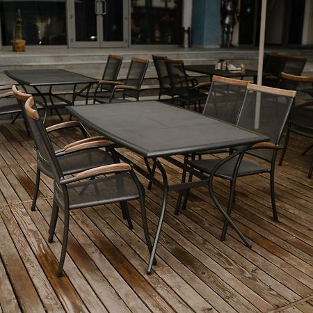 7 Days Hotel Kamyanets-Podilskyi المظهر الخارجي الصورة